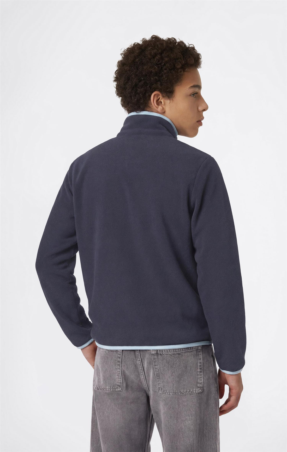 HALF ZIP