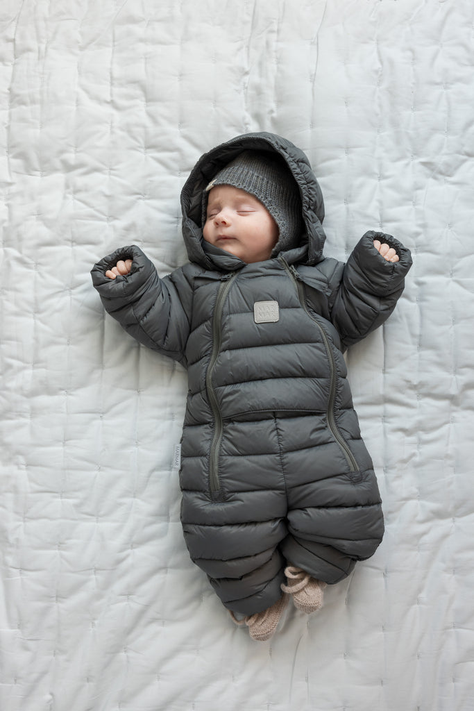 ONE SUIT LIGHT PUFFER