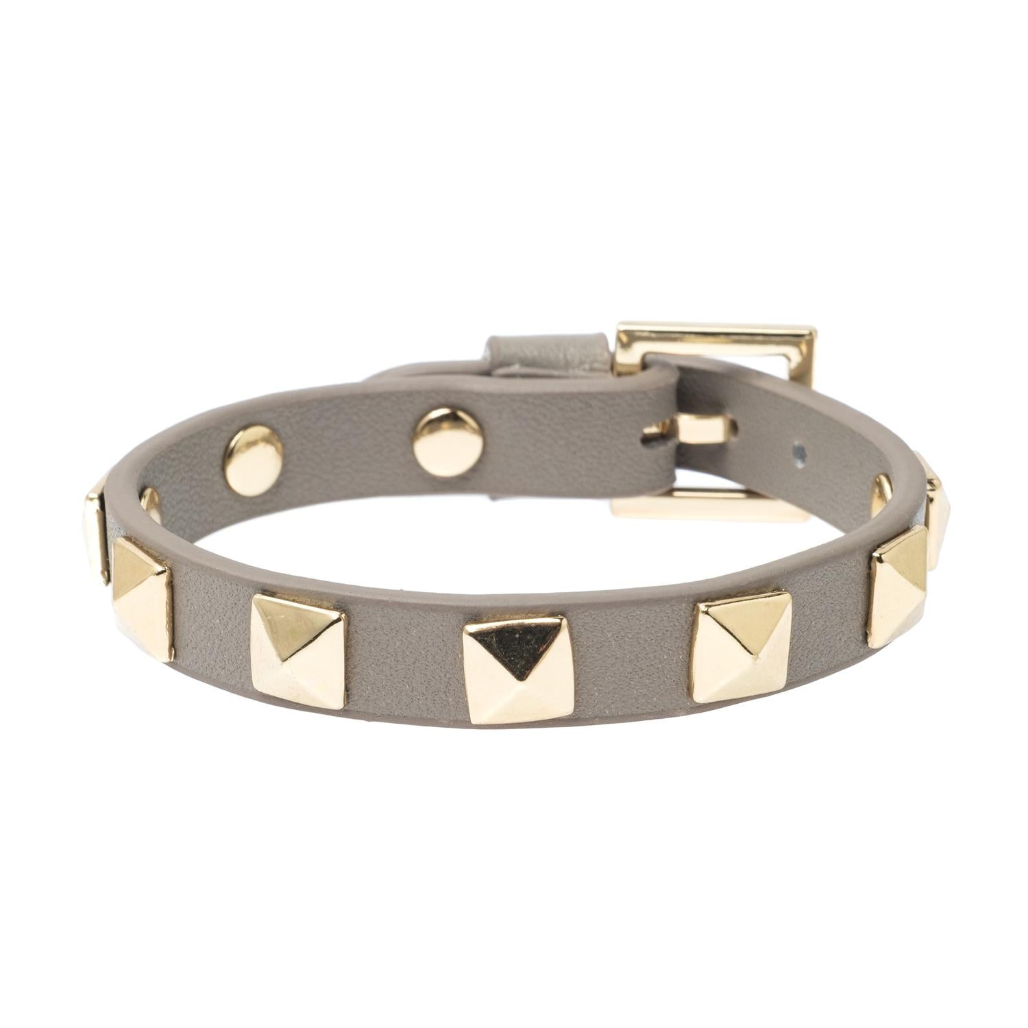 LEATHER STUD BRACELET