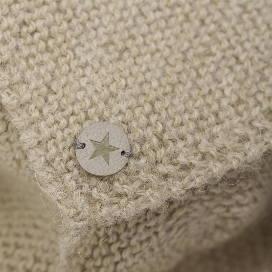 BONNET WOOL KNIT ALPACA POMPOM